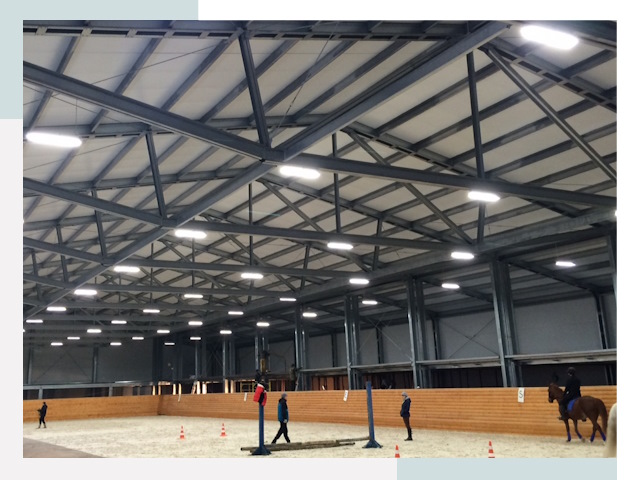 Строительство конных манежей от 612 руб в Тюмень