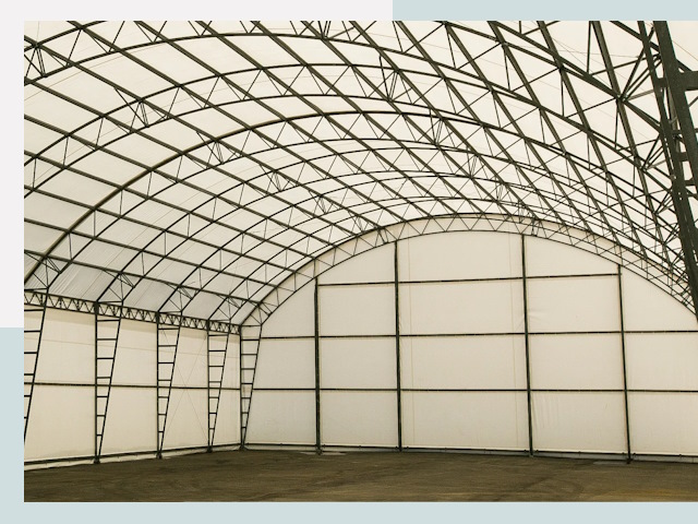 Арочные ангары от 612 руб. в Тюмень и Тюменская область